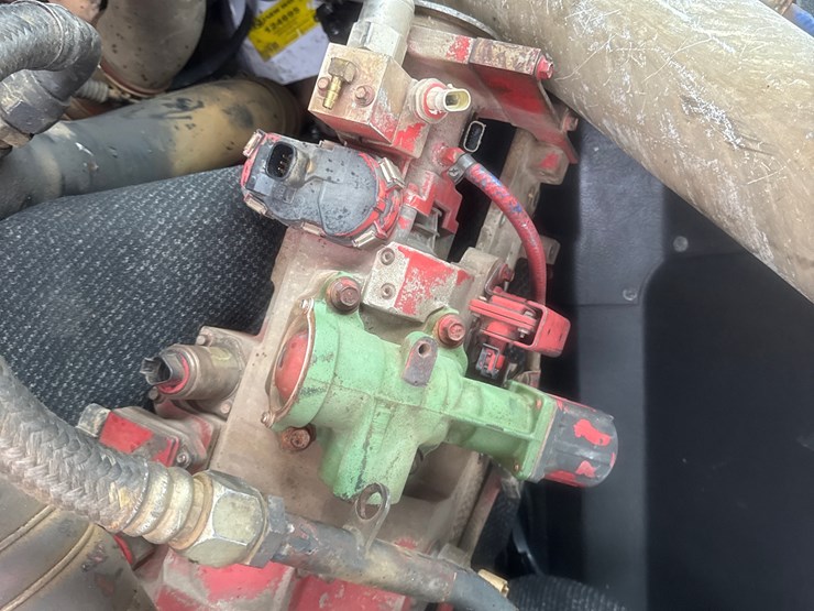 2016-autocar-acx64-image-45