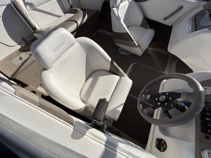 2006-unknown-trailer-image-12