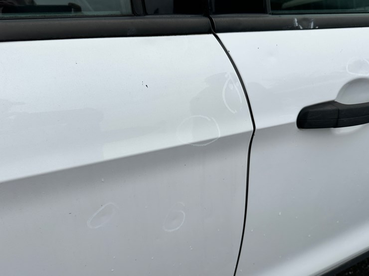 2016-ford-escape-image-19