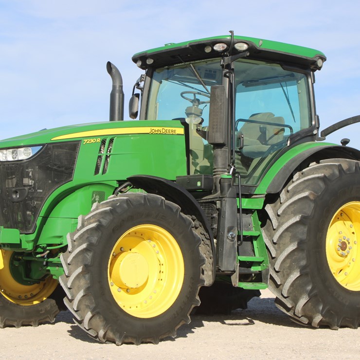 2016 JOHN DEERE 7230R