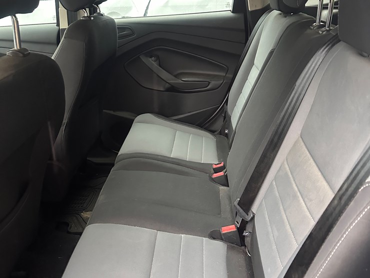 2017-ford-escape-image-22