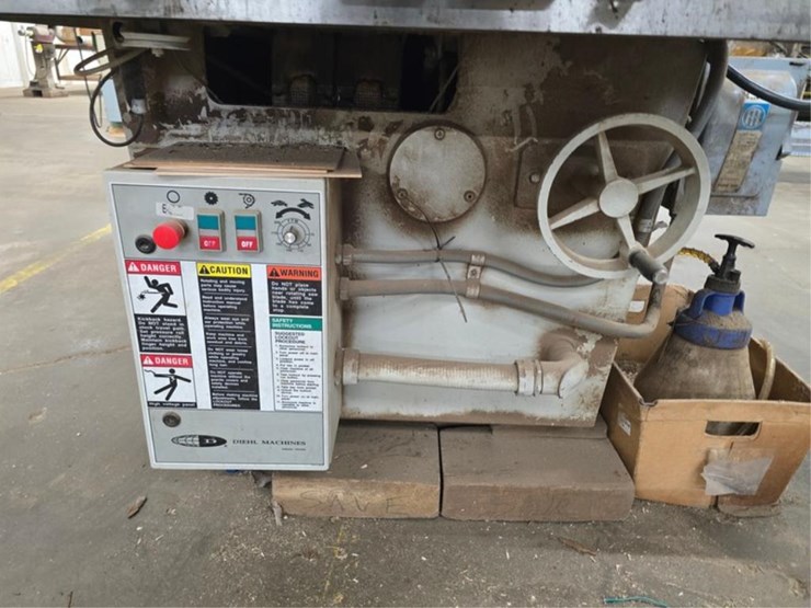 #2773-•-2001-diehl-machines-sl52rbd-rip-saw-image-11