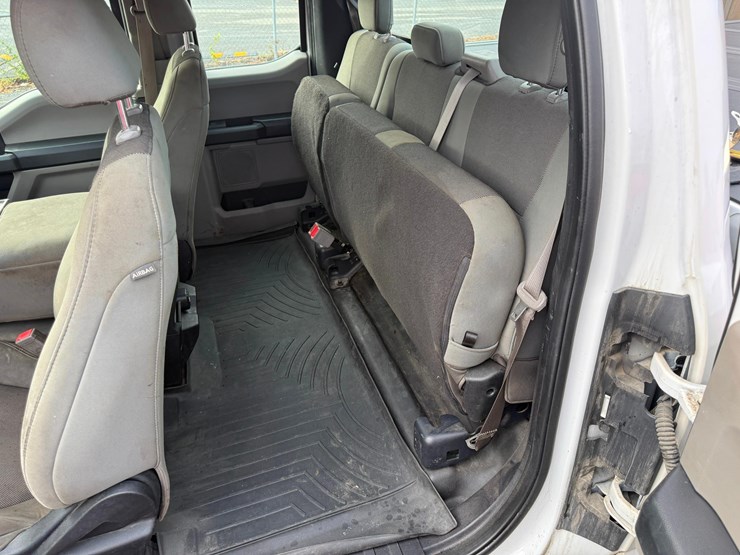 2019-ford-f150-xl-image-7