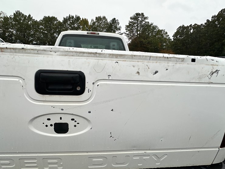 2012-ford-f250-xl-image-75