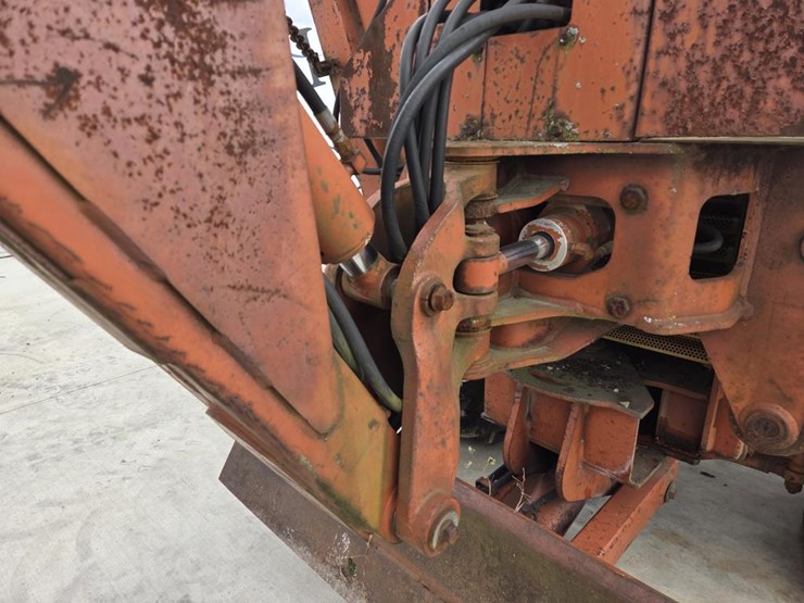 ditch-witch-6510-image-15