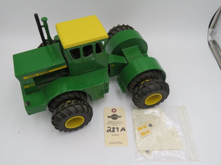 john-deere-17-image-2