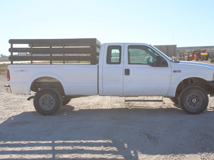 2001-ford-f350-image-4