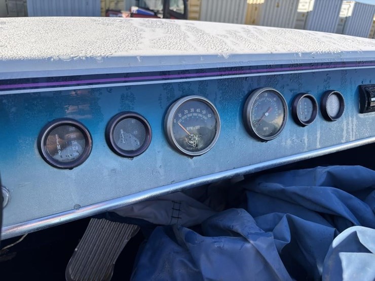 1978-unknown-trailer-image-15