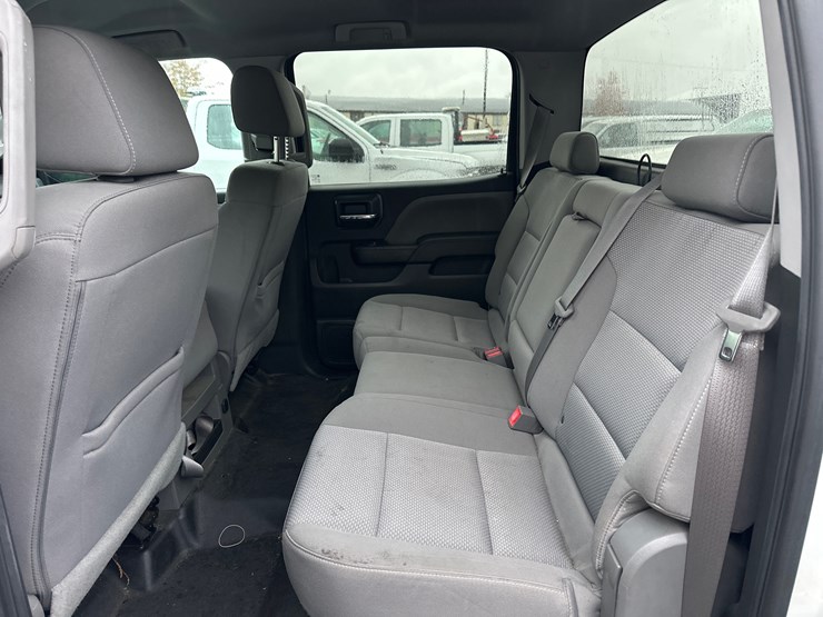 2016-chevrolet-silverado-image-55