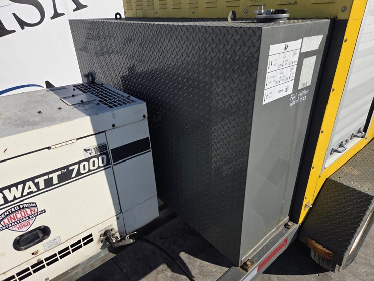 2012-wacker-neuson-e3000-image-24