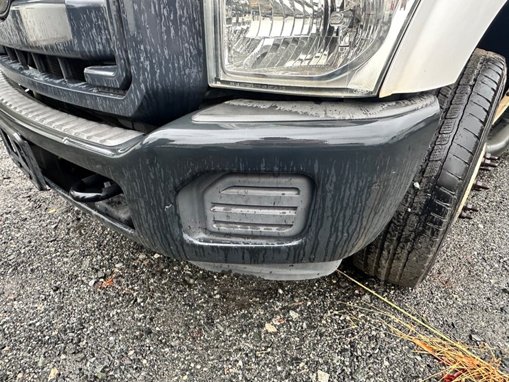 2015-ford-f350-xl-image-35