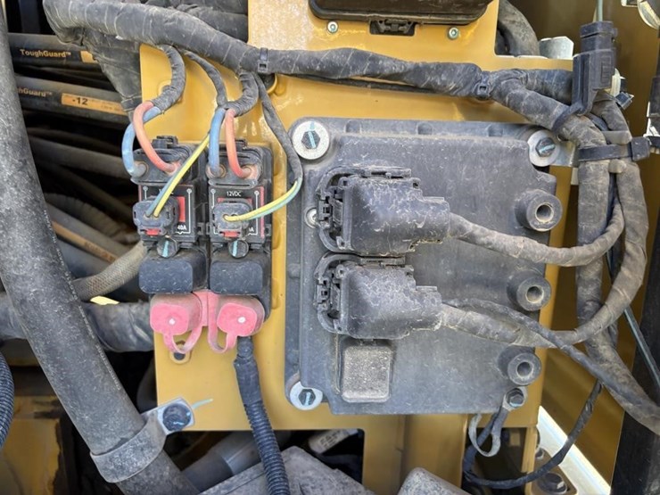 2021-caterpillar-308-cr-image-53