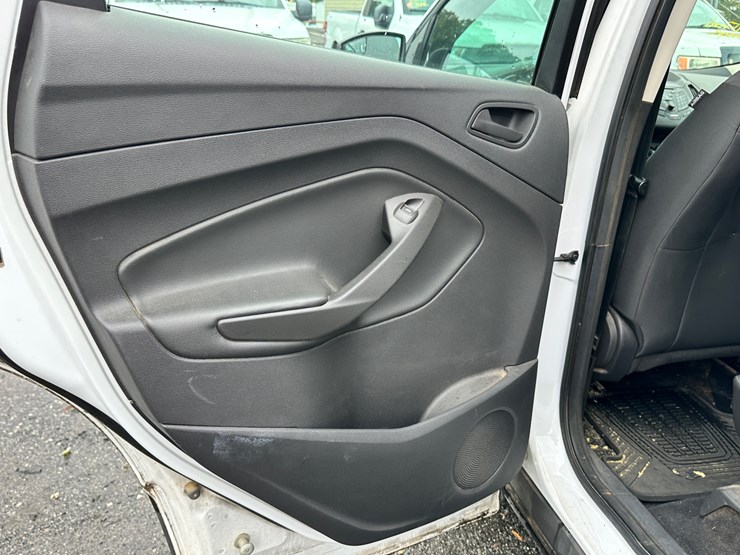 2016-ford-escape-image-77