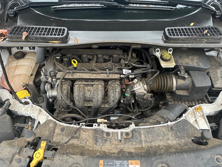 2016-ford-escape-image-27