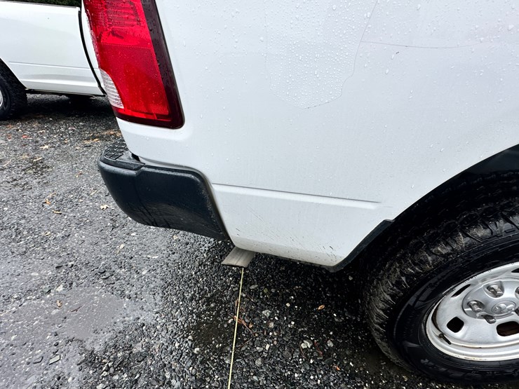 2015-dodge-ram-1500-image-9