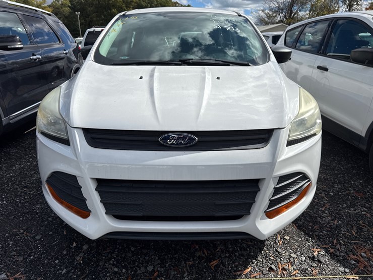 2016-ford-escape-image-32