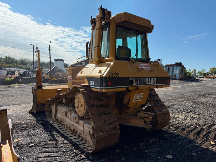 caterpillar-d6n-xl-image-5