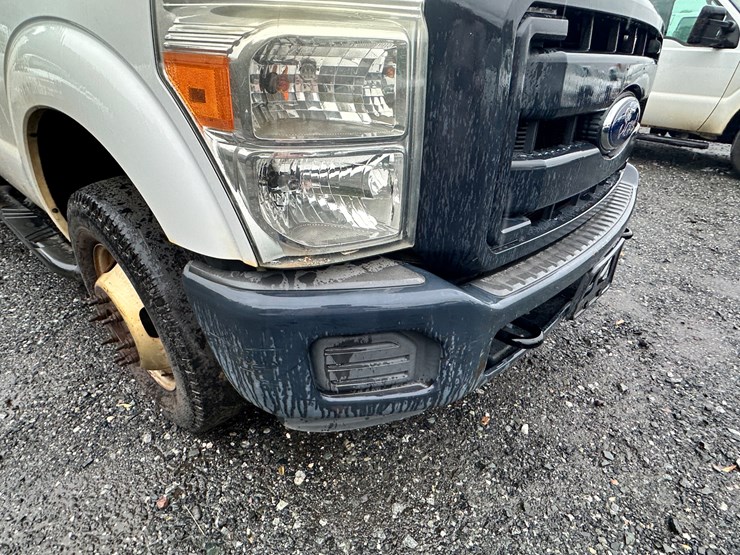 2014-ford-f350-xl-image-31