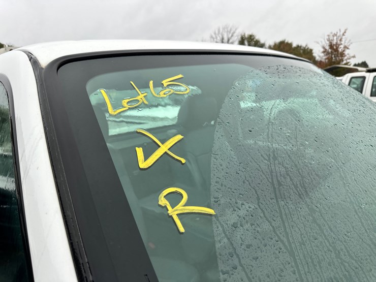 2016-ford-f250-xl-image-3