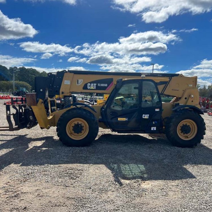 2016 CATERPILLAR TL1055D