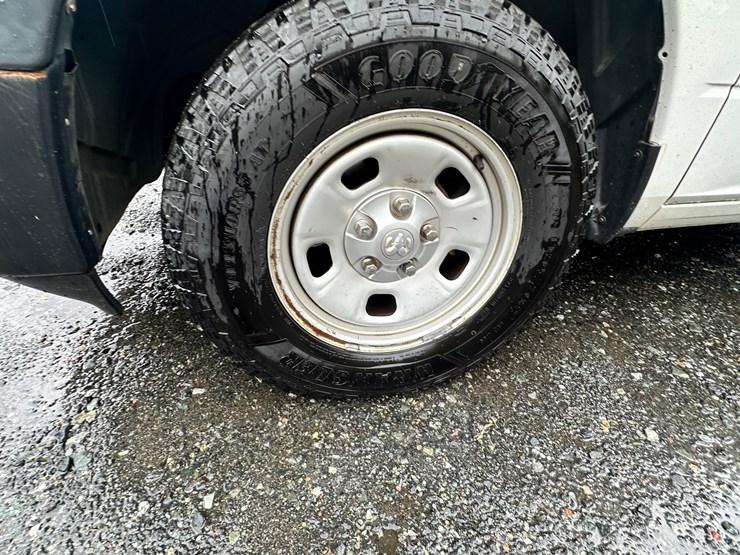 2015-dodge-ram-1500-image-37