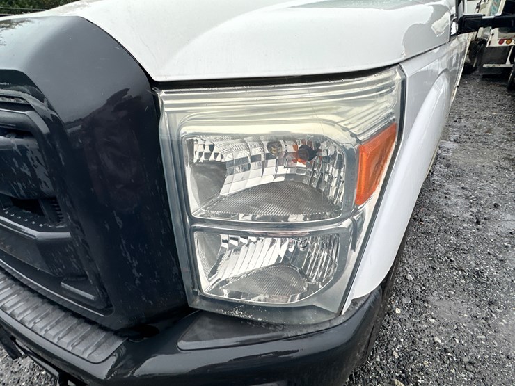 2016-ford-f250-xl-image-42