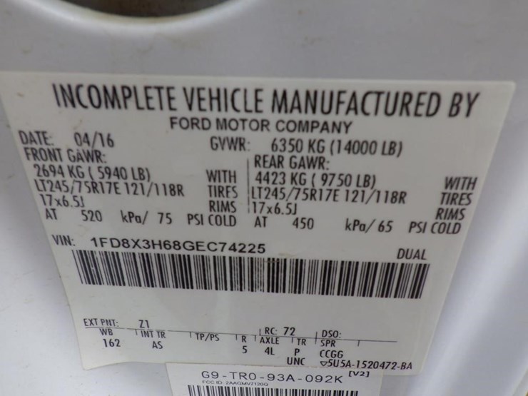 2016-ford-f350-image-15