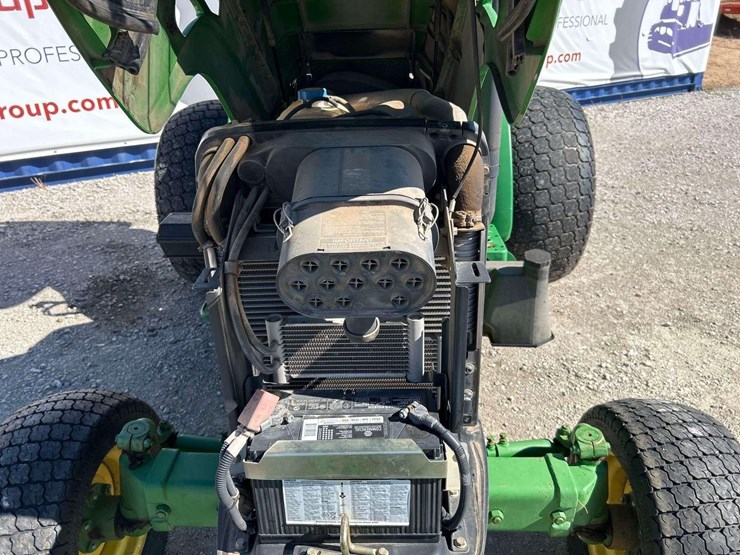 2011-john-deere-5085-70hp-utility-tractor-image-8