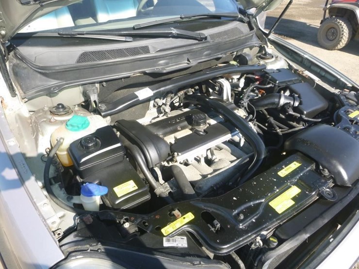 2005-volvo-xc90-image-12