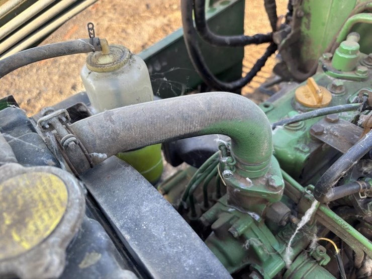 1981-john-deere-750-image-41