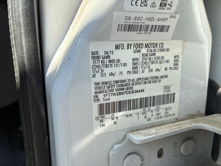 2013-ford-f250-image-13