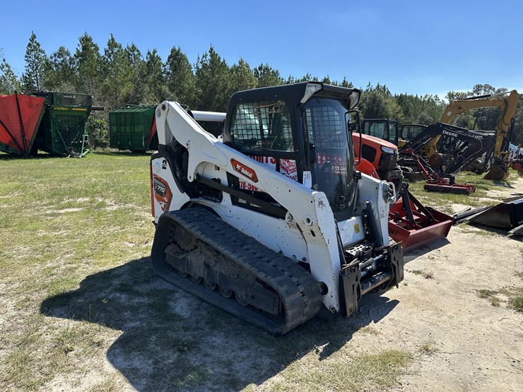 2024-bobcat-t770-image-1