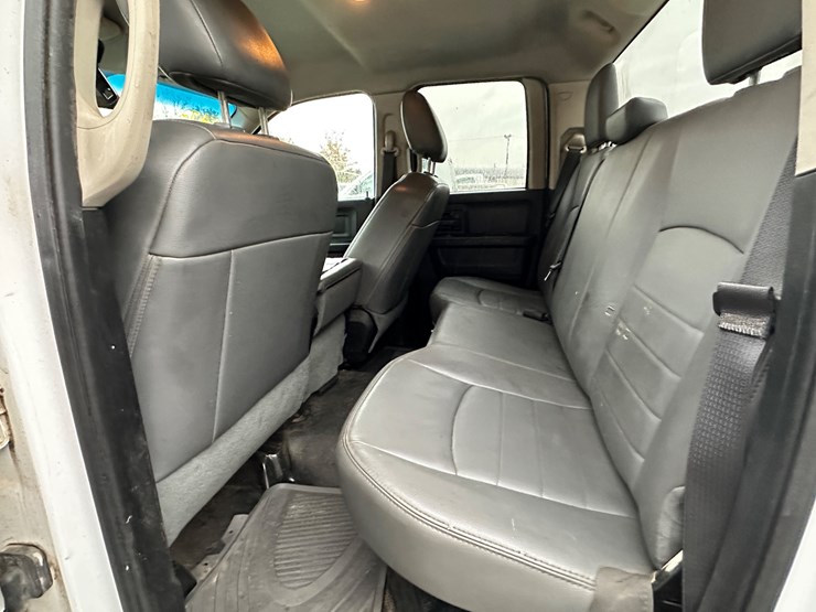 2015-dodge-ram-1500-image-61