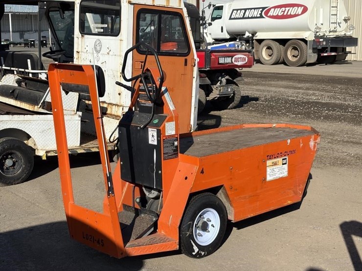 2021-taylor-dunn-sc100-image-3