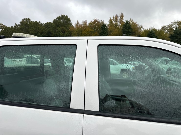 2018-chevrolet-k1500-image-14