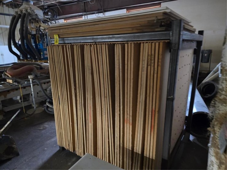 #2745-•-48---61"x63"-router-molds-w/-rack-image-2