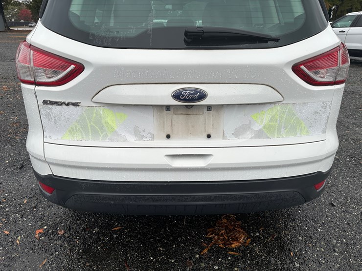 2016-ford-escape-image-10