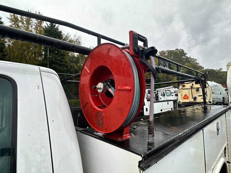 2014-ford-f350-xl-image-50