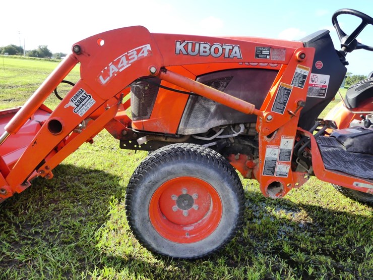 kubota-b2301-image-8
