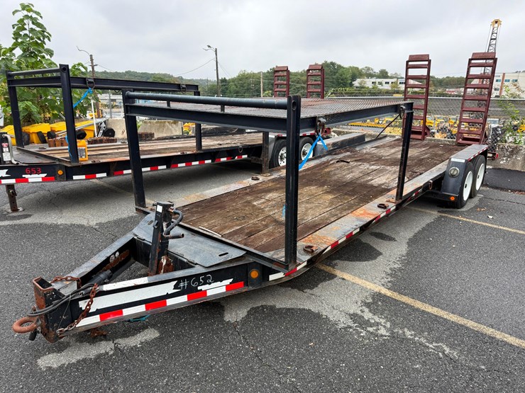 2011-towmaster-t16d-image-1