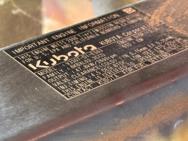 2006-kubota-m6040-image-52