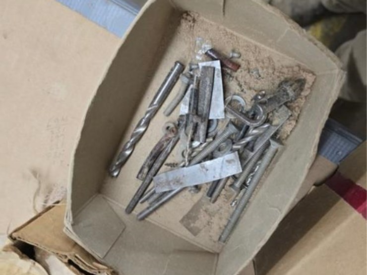 #2719-•-regulators,-screws,-&-bits-image-8