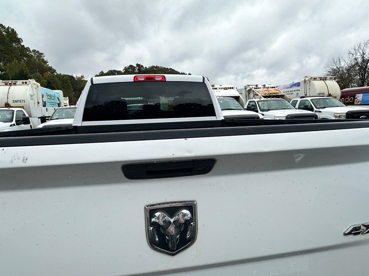 2013-dodge-ram-1500-image-69