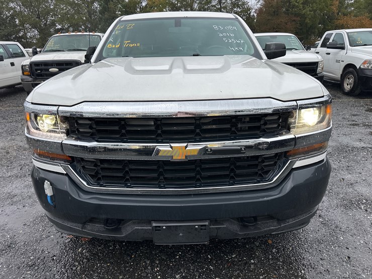 2016-chevrolet-silverado-image-3