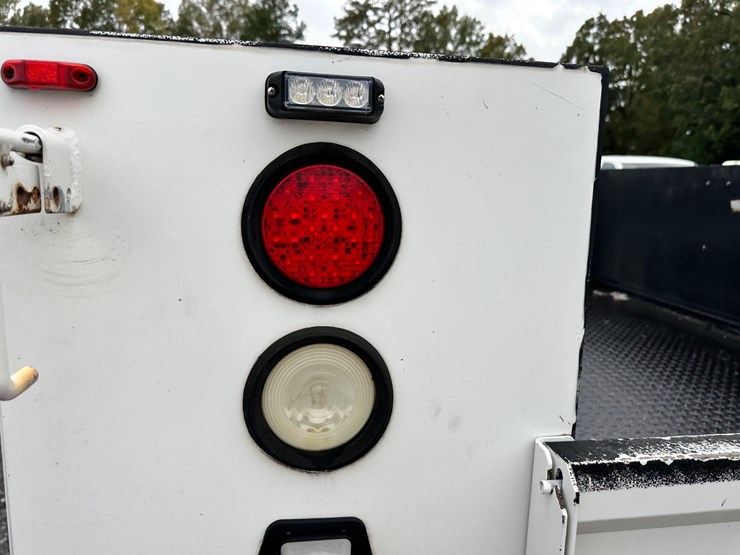 2015-ford-f350-xl-image-68