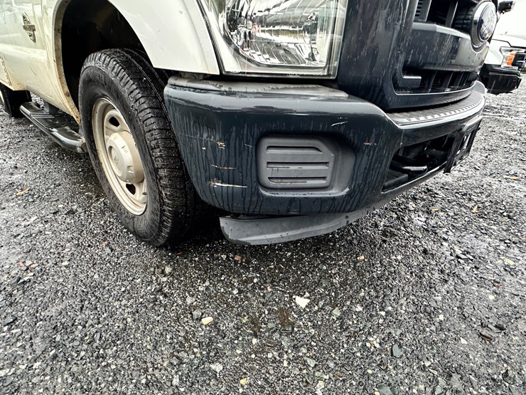 2012-ford-f250-xl-image-38