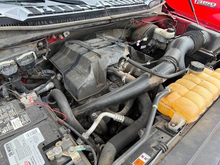 2017-ford-f150-xl-image-12