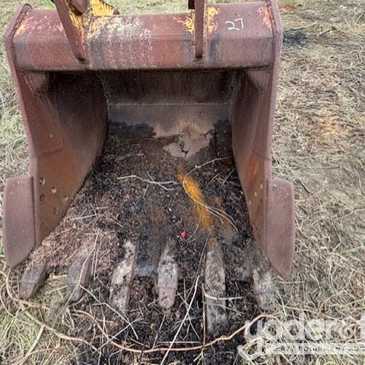 48" Bucket 3 3/4" Pin to suit Excavator