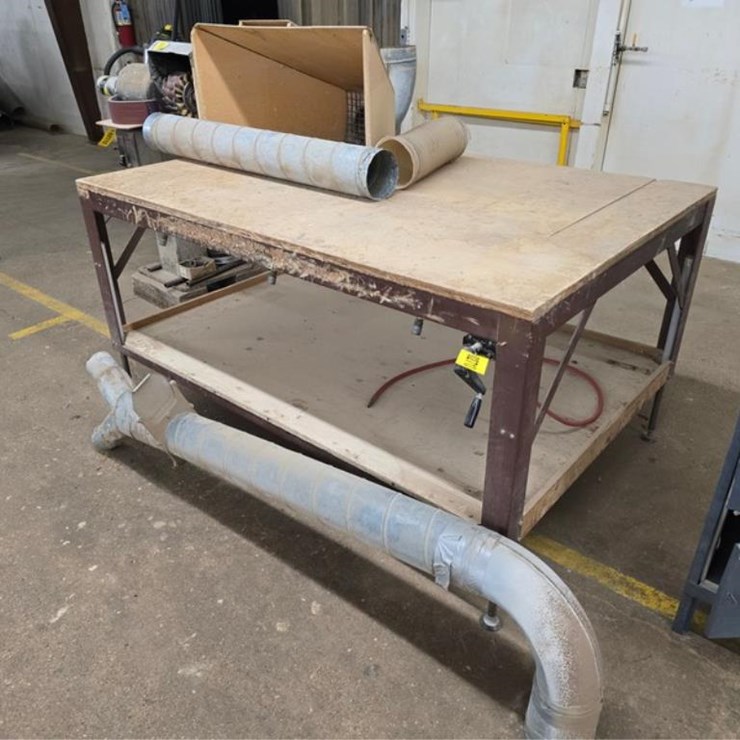 #2713 • 6'x4' Work Bench