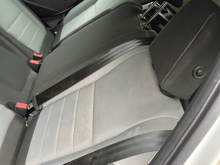 2017-ford-escape-image-35